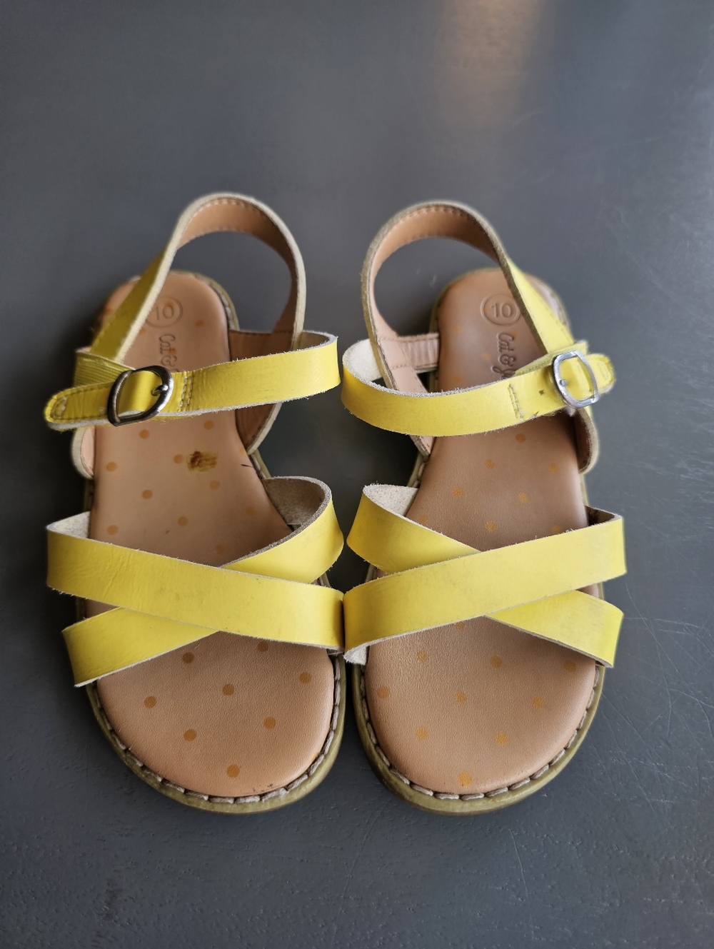 Toddler Girls Cat And Jack Yellow Sandles Sz 10